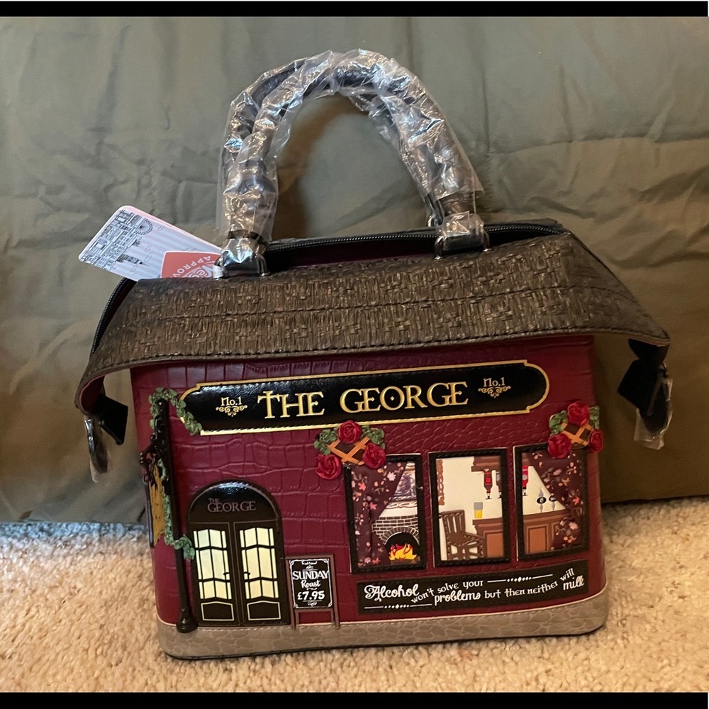 Vendula London George Box Bag